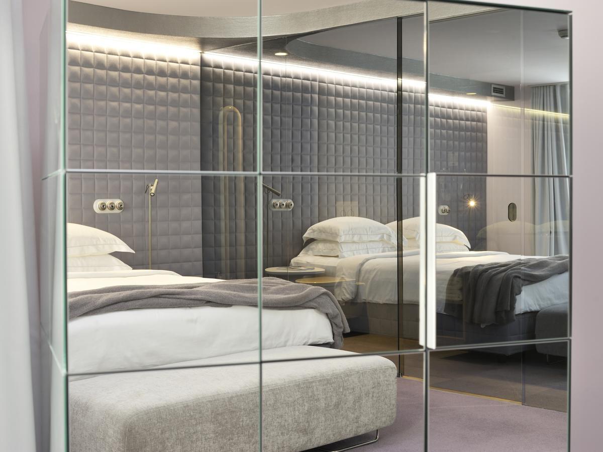 Double or Twin Room,641176221:JPEG